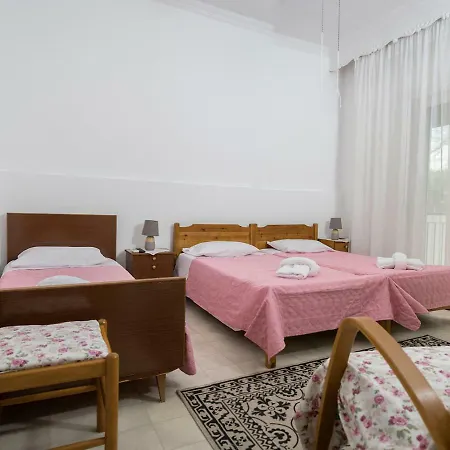 J & J αppartment Néa Péramos