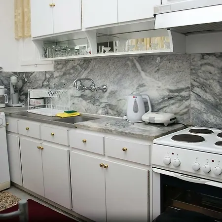 شقة J & J αppartment Néa Péramos