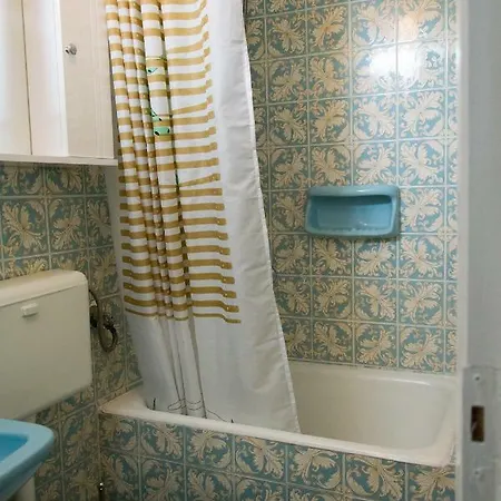 J & J αppartment Néa Péramos